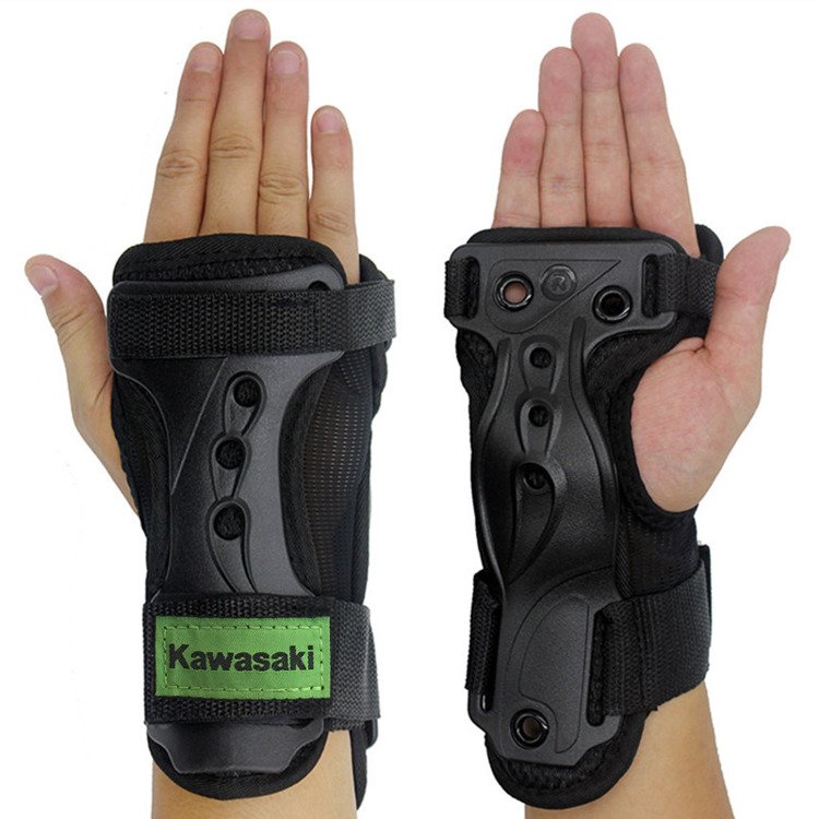 Kawasaki ochraniacze na dłonie i nadgarstki czarno-zielone roz. L
